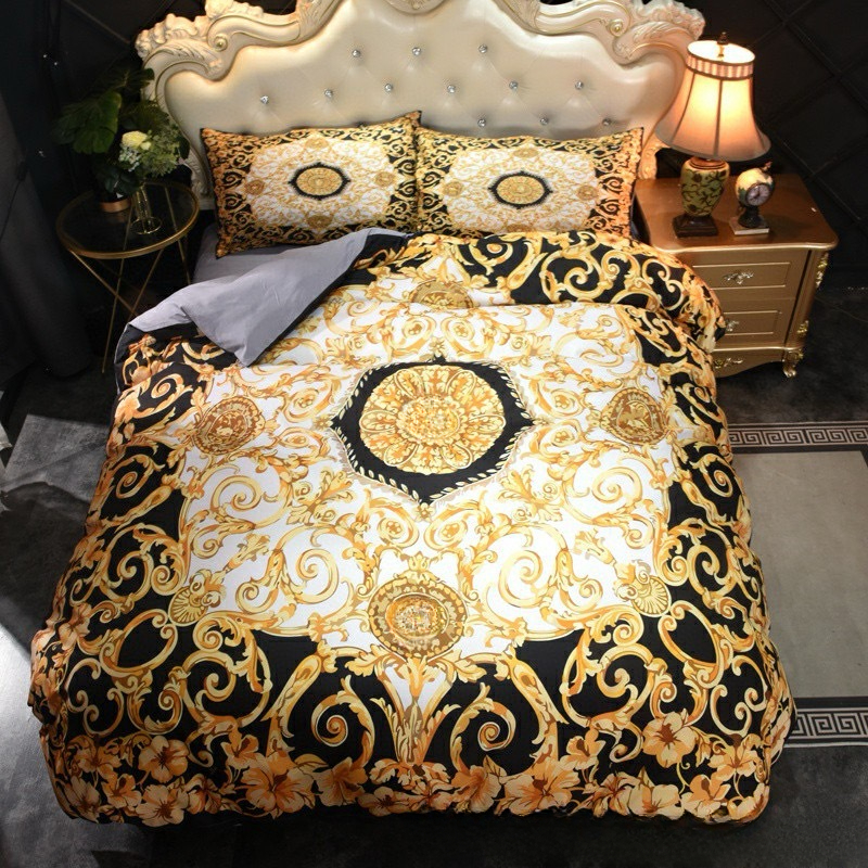 Designer Bedding sets Luxury Baroque Modern Art 3D Golden Lion Animal Linen Set Duvet Cover 3 PCS Single Double Microfiber 4 PCS