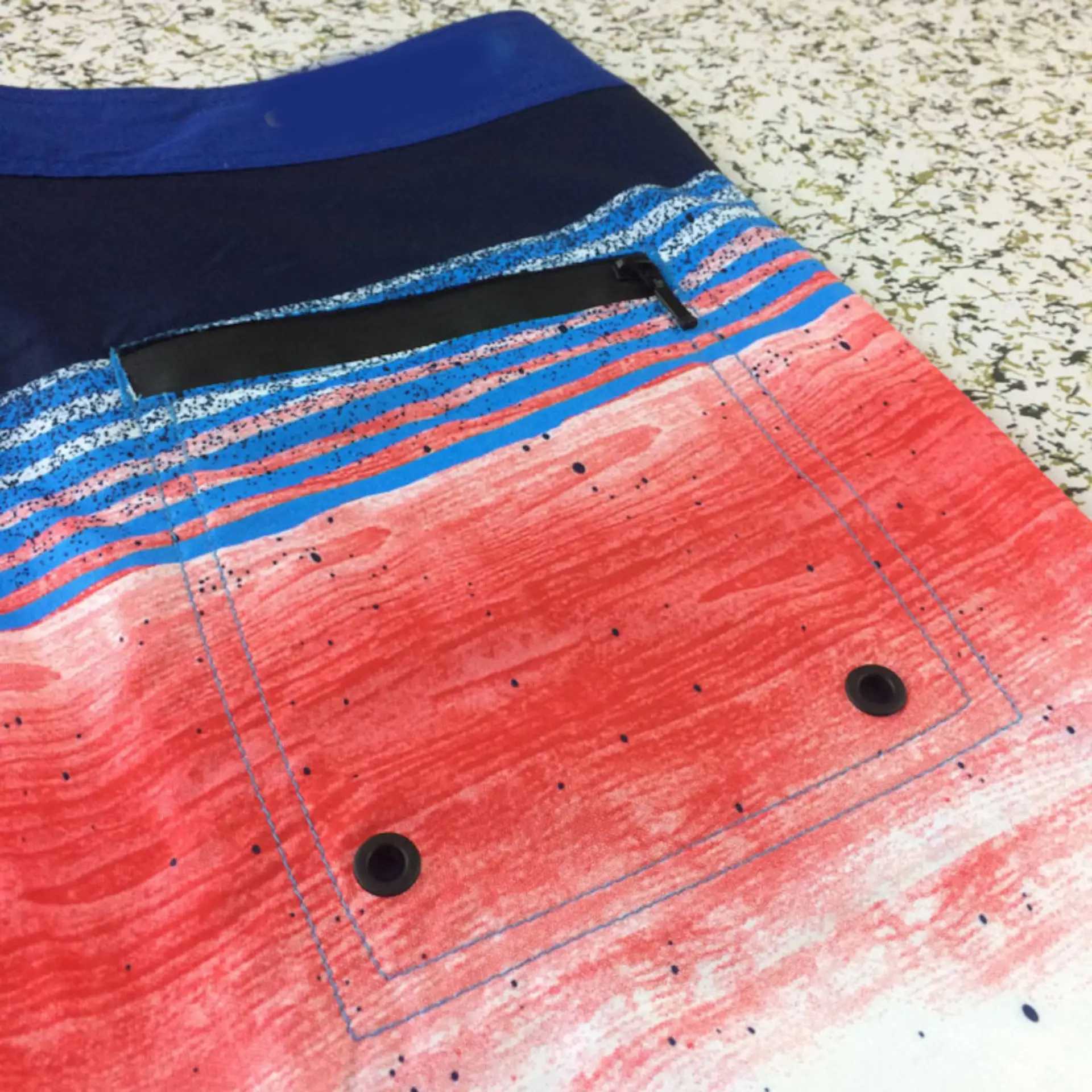2024 mens surfboard wholesale drawstring casual printing waterproof board shorts swimming swimsuit surfing summer shorts W241010