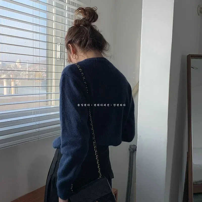 Knitted Cardigan womens 2023Spring Korean Loose Solid Color Round Neck Sweater Coat 240924