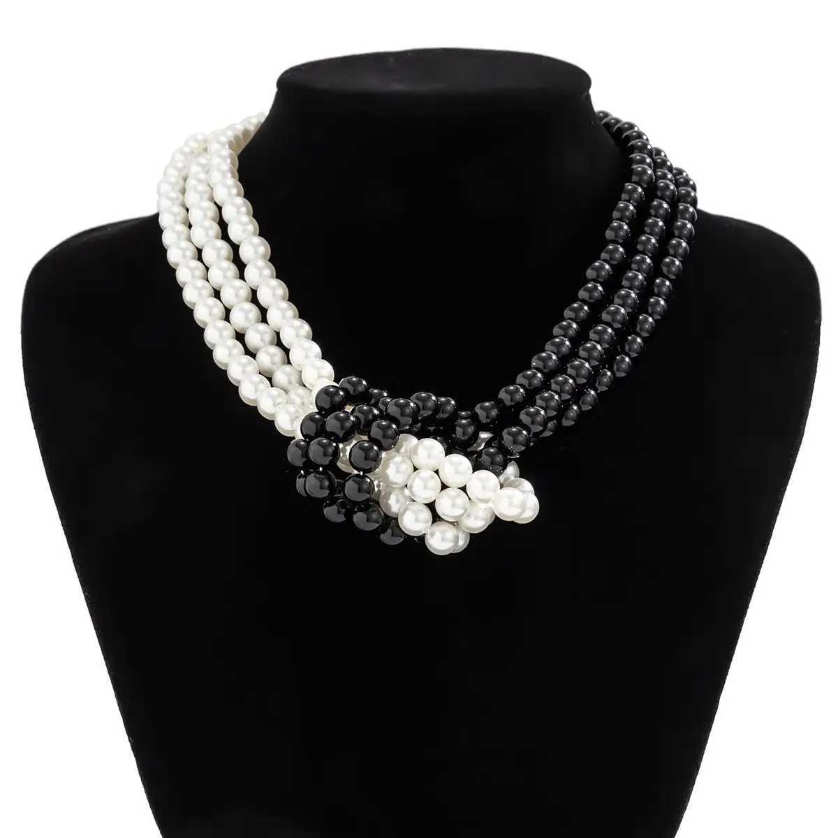 Fashion Black White Imitation Pearl Patchwork Chain Necklace For Women Female Vintage Sexy Multilevel Bead French Choker JewelryX241009