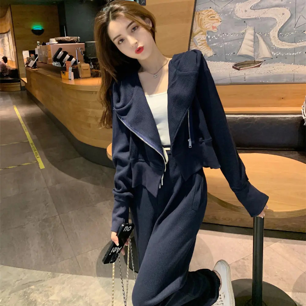 Womens casual sportswear autumn fashion n niche Western style ultrathin Trouser twopiece set 241007