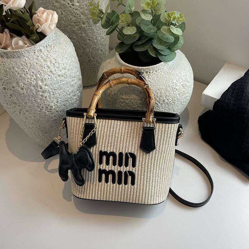 High looks straw woven western-style high-end fashion 2024 internet celebrity letter travel exquisite crossbody handbag