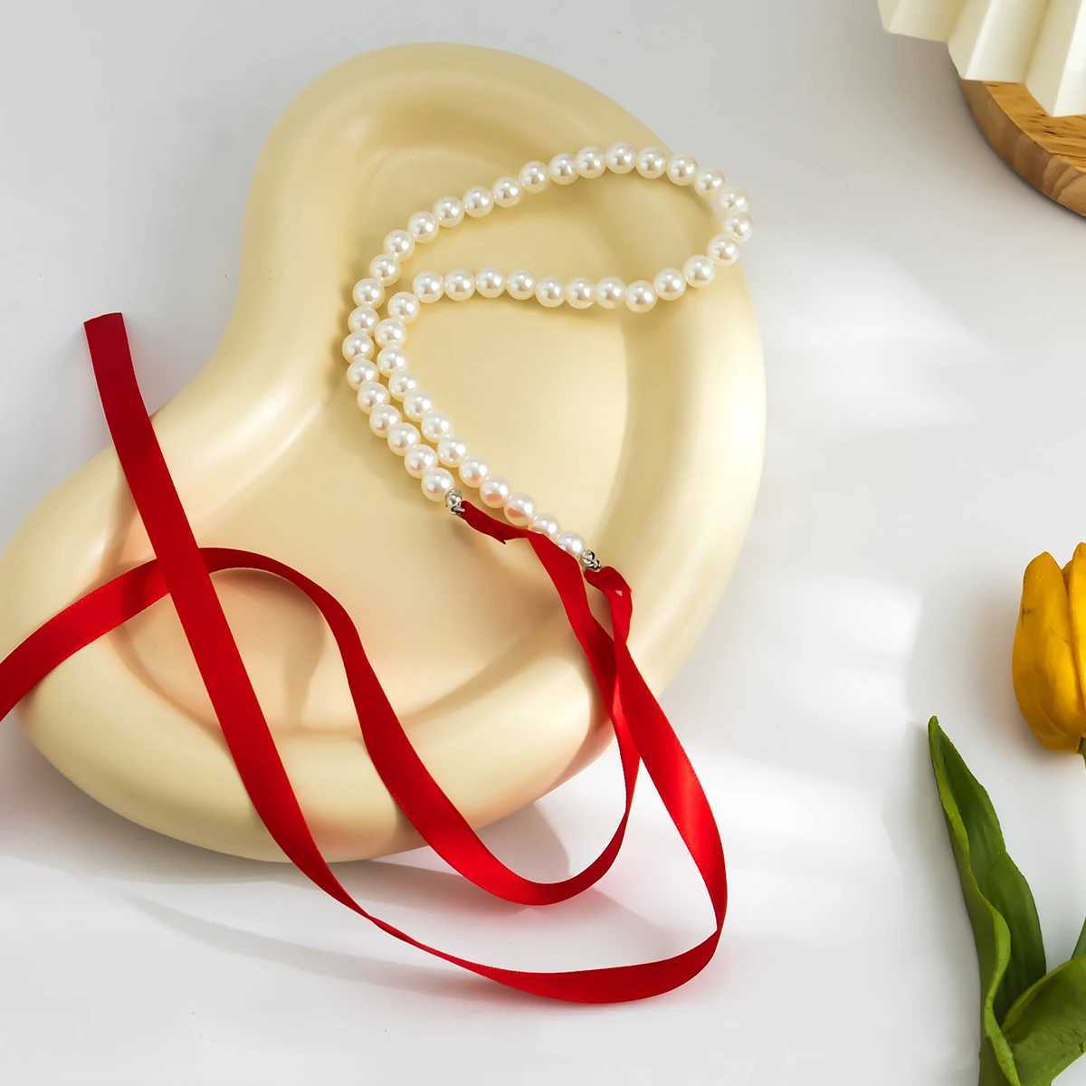 Wedding Party White Imitation Pearl Necklace Fashion Bow Tie Long Ribbon Necklace Personality Simple Jewelry Women Beach VacatioX241009