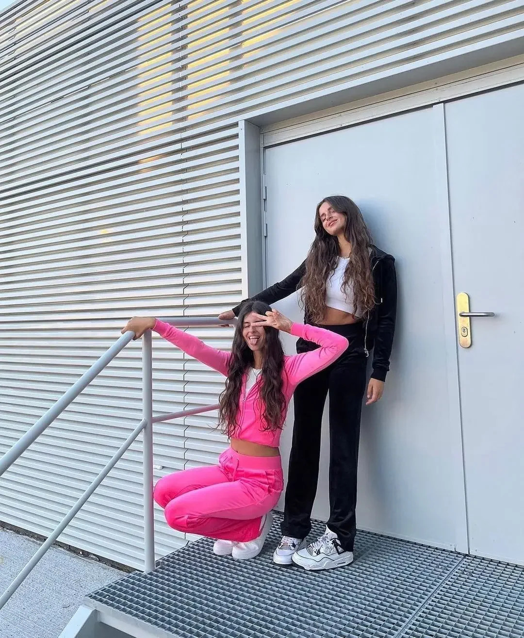 Spring Velvet Womens Sportswear Set Korean Hoodie Jacket Wide Leg Pants Running Slow Fitness Leisure Tracksut 241007