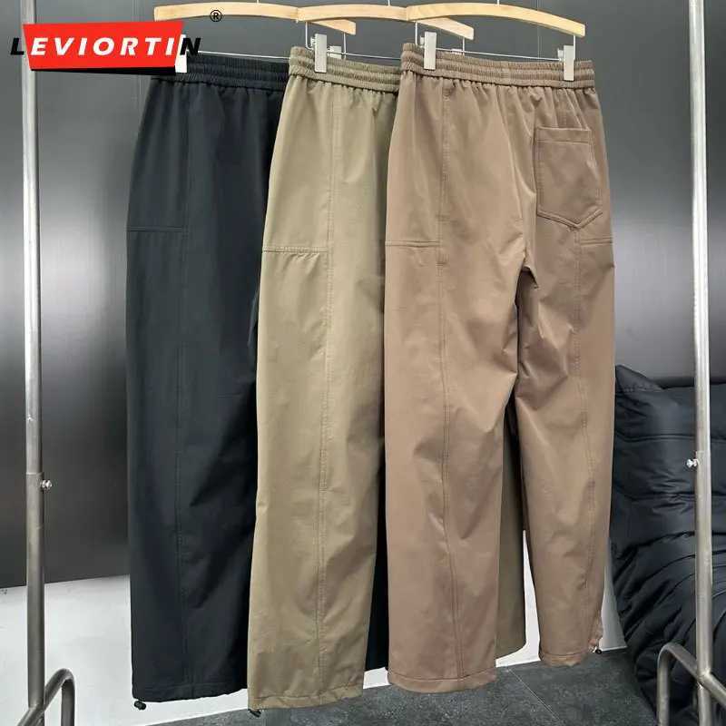 Mens workwear straight leg pants American style multi pocket loose wide leg outdoor sports umbrella pants W241009