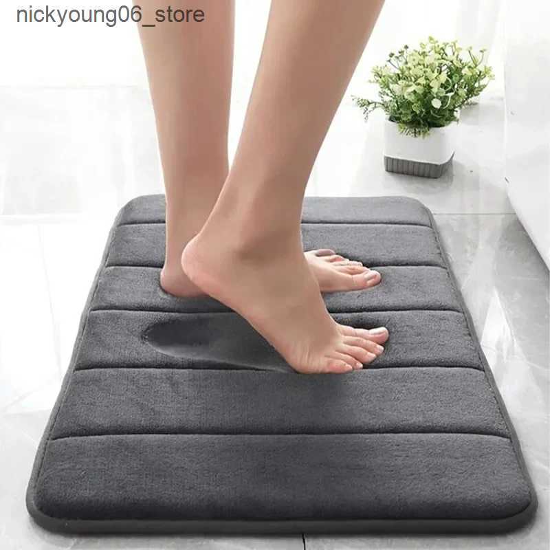 Non-Slip Bath Mats 3 Pieces Super Absorbent Bathroom Rug Mat Set Home Accessories Bathtub Anti-slip Rugs Supplies Carpet Products Washable L240910