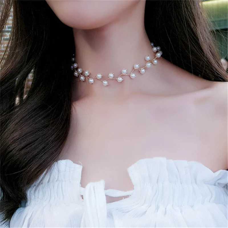 Wus 2022 Imitation Pearl Clavicle Chain Neckband Simple Short Necklace Womens Jewelry Korean Collar Neckband WholesaleX241009