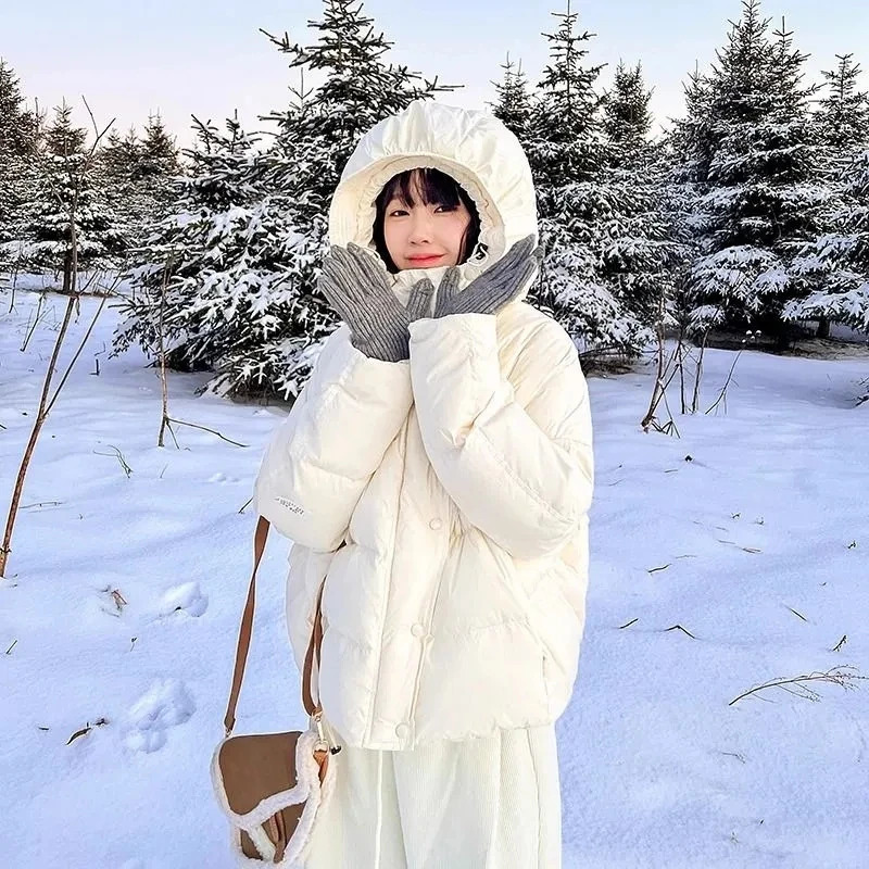 2024 Fashion Short Parka Winter Jacket Hooded Coat Parkas Warm Snow Wear Cotton Padded Women Clothes Windproof Outerw 240930