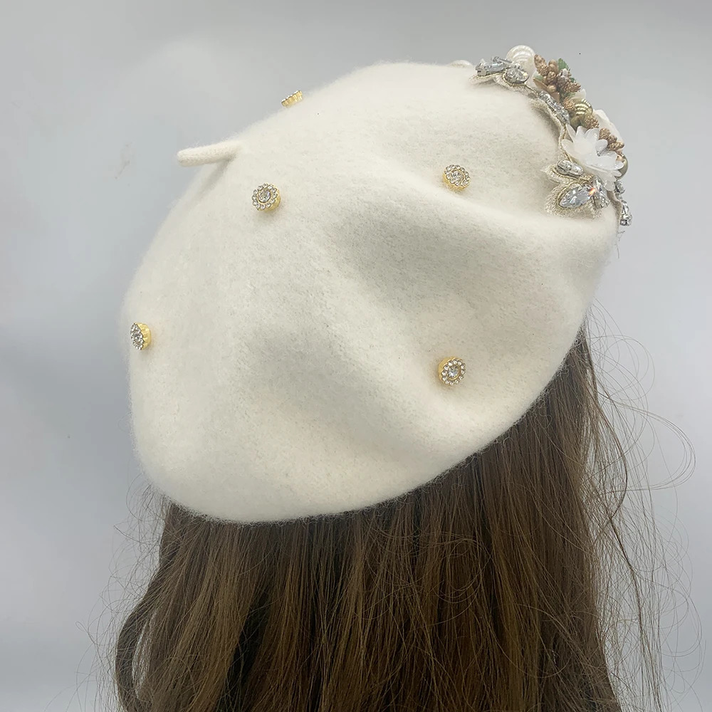 2024 Winter Autumn Womens Beret Hat Flower Diamonds Lady Beanies Cap French Retro Female Head Wrap Bonnet 241009