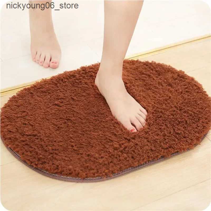 Non-Slip Bath Mats Small Plush Carpet Rugs Absorbent Soft Bath Mat Toilet Floor Mats Bathtub Room Living Room Door Stairs Bathroom Tapetes De Bao L240
