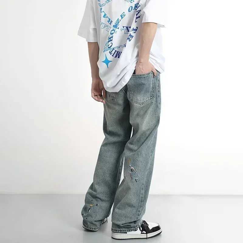 2024 New Mens Graffiti Embroidered Baggy Jeans Retro Straight-leg Denim Trousers High Street Distressed Y2K Jean pantalonesX241009