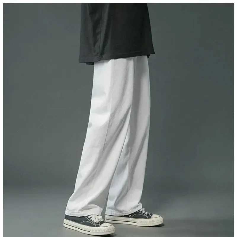 2024 Spring and Autumn New Hong Kong Style Retro Jeans Mens Solid Color Fashion Brand Loose Wide Leg Straight Leg PantsX241009