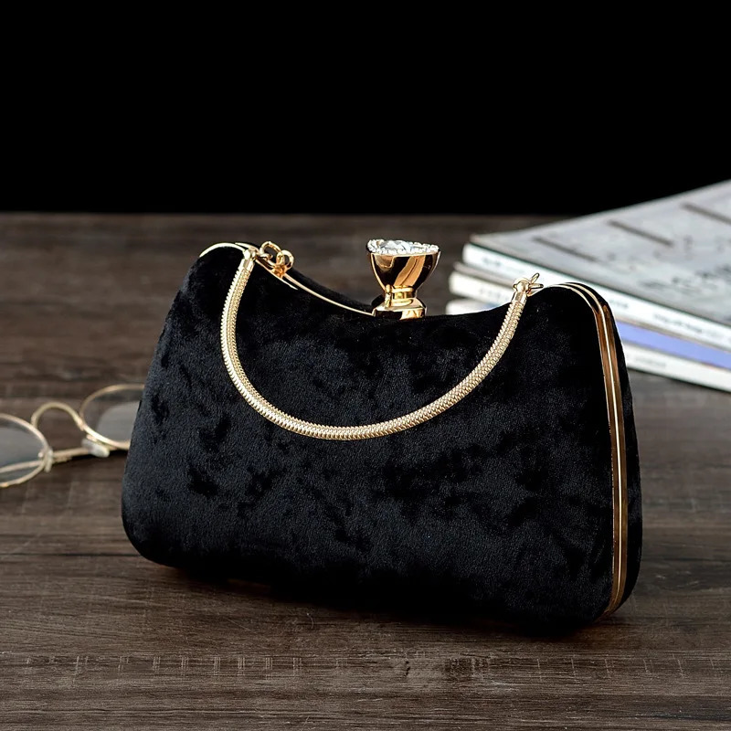 Vintage red velvet clutch small wallet metal handbag womens chain shoulder bag promotion party evening bag womens handbag 241008