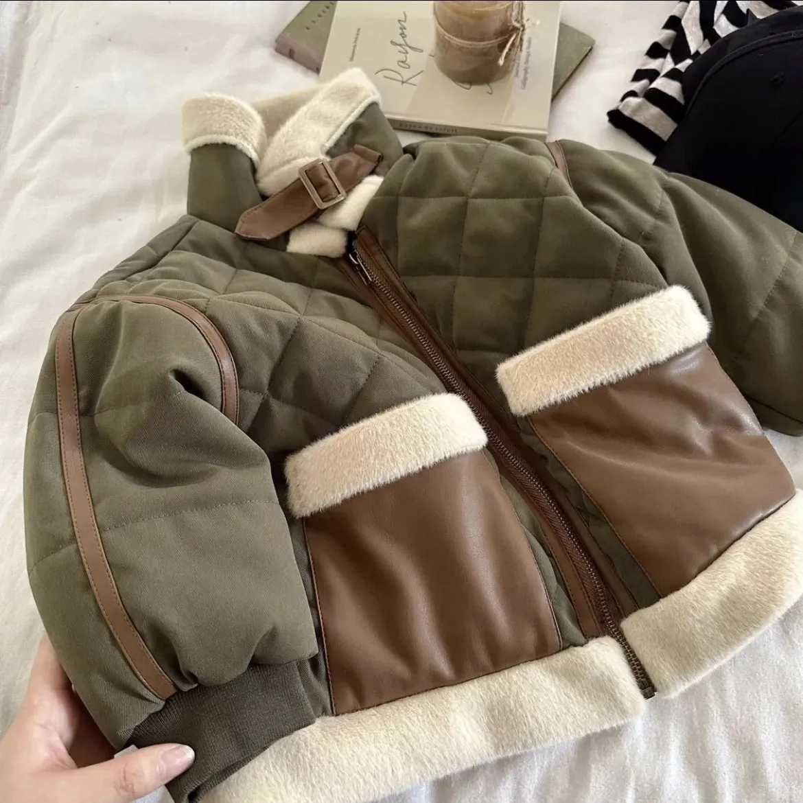 Down Coat Winter new childrens jacket for boys and girls baby plush thick cotton jacket warm jacket motorcycle jacket autumn H241010