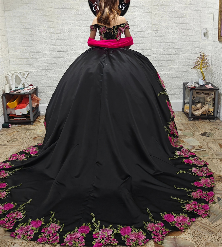 Vintage Black Mexican Quinceanera Dresses Colorful Flowers Vestidos De 15 Xv Anos Corset Fifteen 2 In 1 Short Birthday Charro Formal Occasion Party Dr
