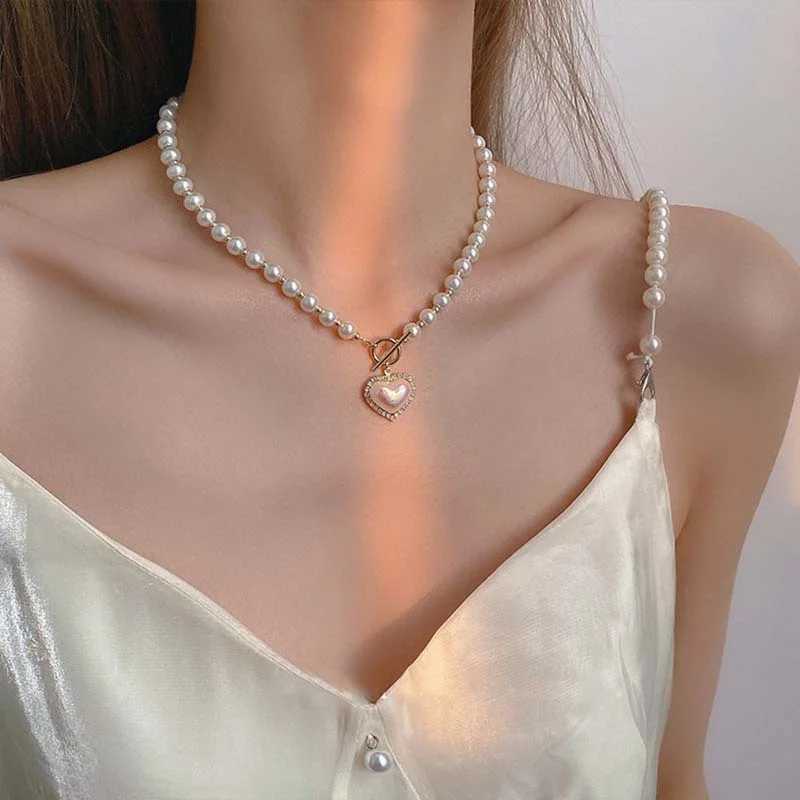 2022 New Korean Fashion Chain Elegant Pearl Beads Necklace For Women Ladies Fashion Rhinestone Heart Pendent Jewelry GiftsX241009
