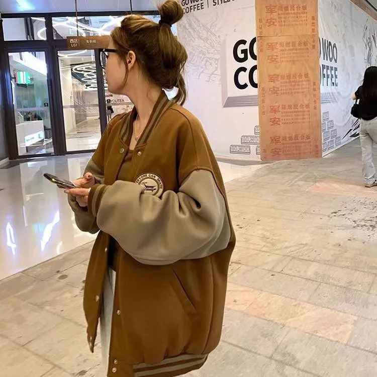 Lazy style embroidered retro American womens baseball jacket for spring and summer loose couple baseball jacket 241011