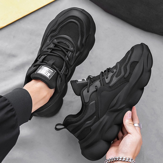 New Versatile Spring Leisure Running Sneakers Breathable Men's Lightweight Thick Sole Elevated Trendy Dad Shoes