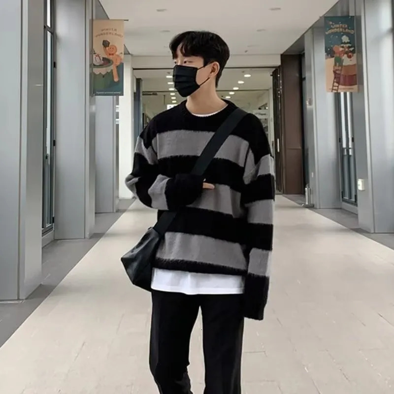 Mens Knitted Light Pullover Sweater Men Casual Striped Vintage Loose O Neck Solid Color Long Sleeve Streetwear Knitwear 241007