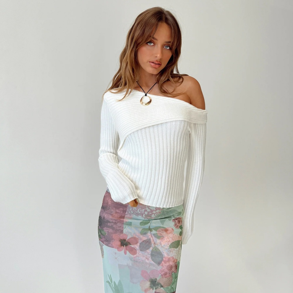 2024 New French Knitted Top Women's Sexy Umbilical Short Knitted Sweater Casual Sweater