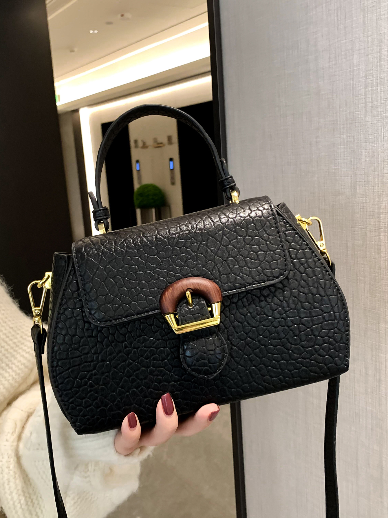 Women Shoulder Fashion Backpack Korean Version Versatile Crossbody Bag Trendy Design Sense Multi Colors fashion