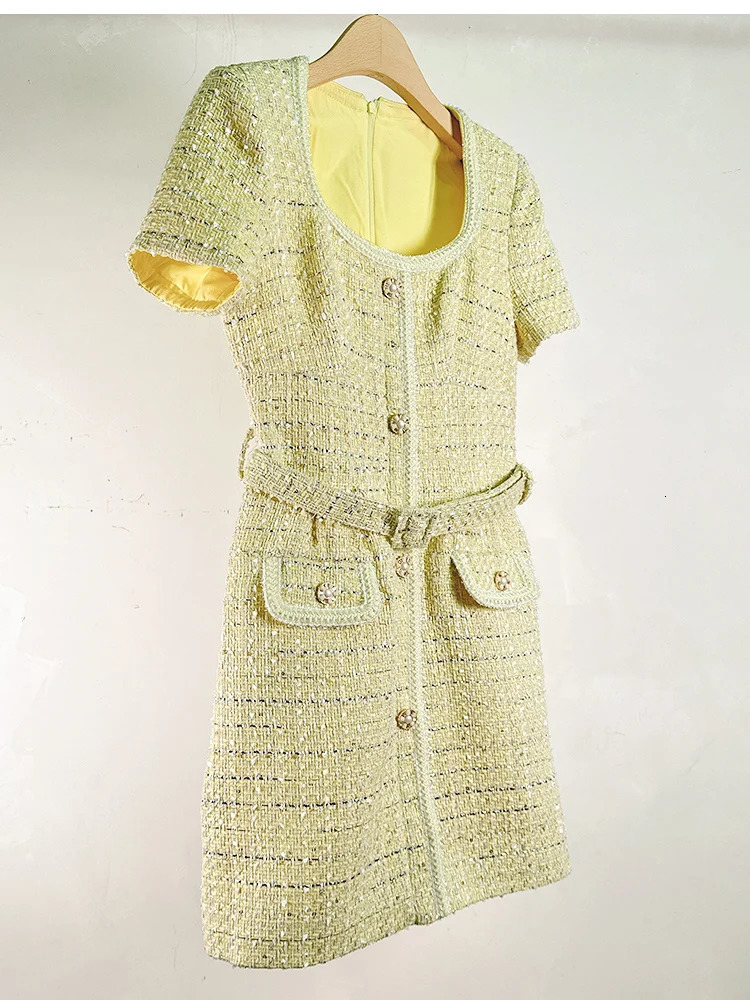 French little perfume tweed dress autumn womens short sleeved celebrity button plain wool belt short vest 241010