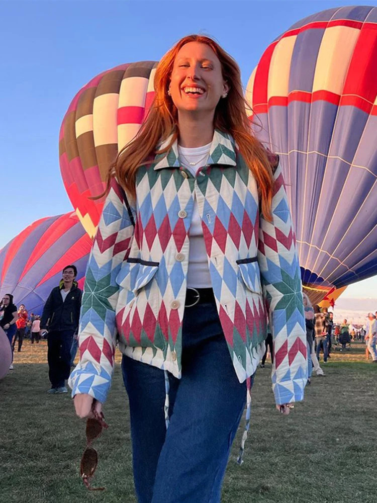 Retro printed jacket womens casual lapel single breasted long sleeved pocket womens jacket autumn womens clothing 240927