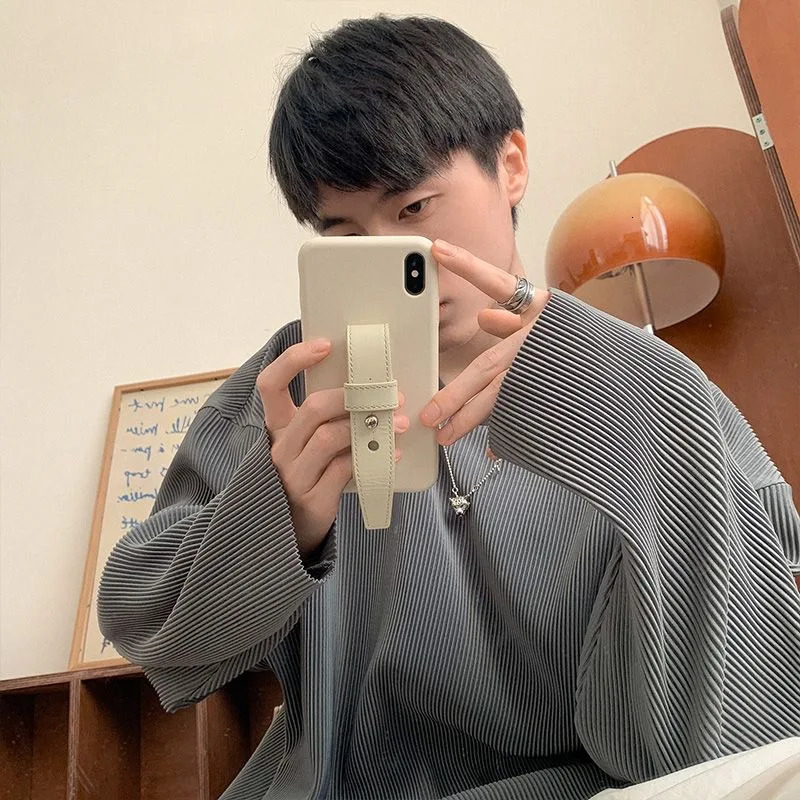 Loose Autumn Men Long Sleeve T Shirts Fashion O Neck Vertical Lines Solid Color Casual Men T Shirt Tops 241011