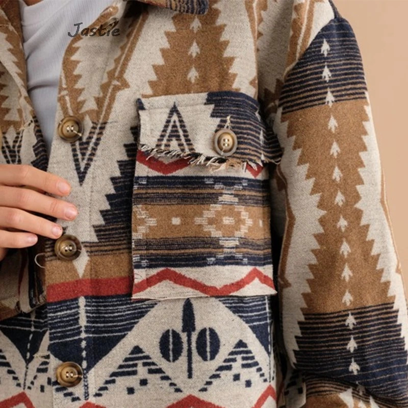 Retro Aztec printed wool womens coat fabric geometric pattern jacquard fashion winter jacket item 241007