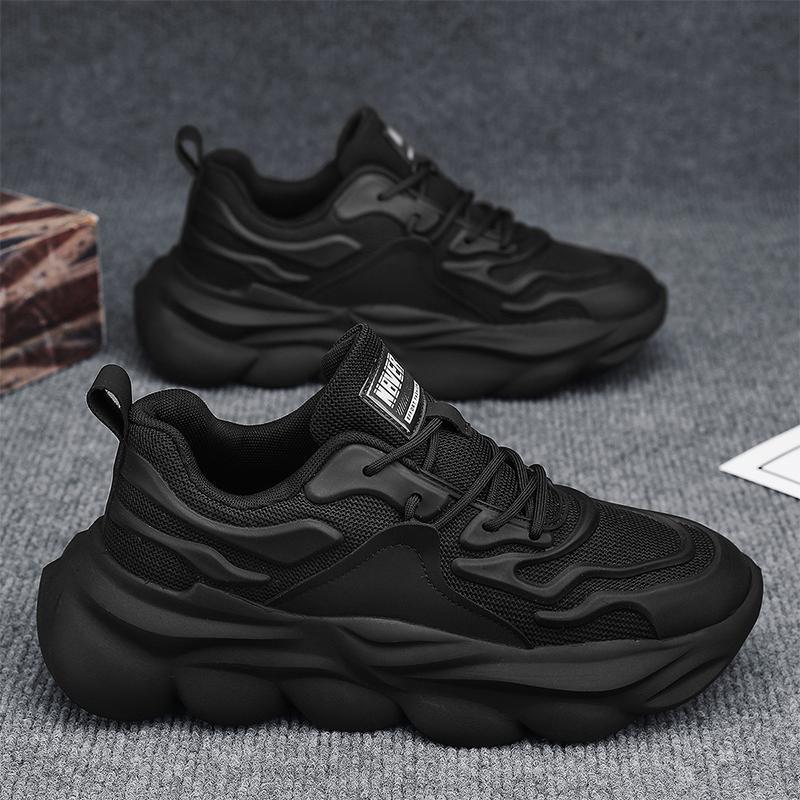 New Versatile Spring Leisure Running Sneakers Breathable Men's Lightweight Thick Sole Elevated Trendy Dad Shoes