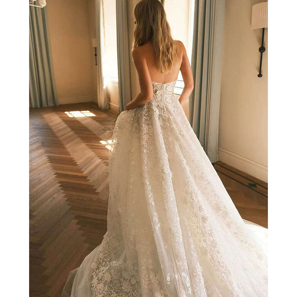Charming A-e Wedding Dresses wer Illusion V-neck court Train Lace Appliques Tulle Bridal Gown Vestido De Noiva 2024