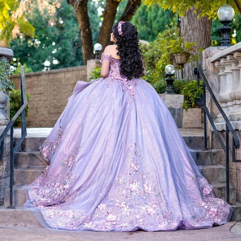 Luxury Lavender Quinceanera Dresses Sparkly Beading Appliques Flower Birthday Sweet 16 Dress Princess Graduation Vestido De 15 Anos