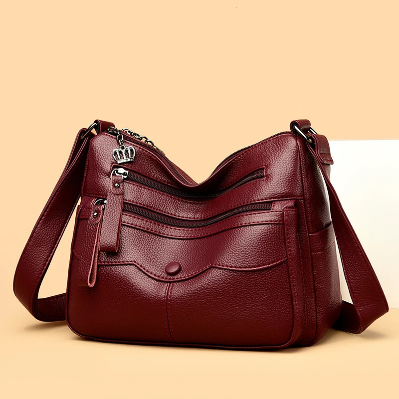 20024 Womens Cross border Bag Womens Fashion Mother Soft Leather Large Capacity Shoulder Bag Messenger Bag High Capacity 241008