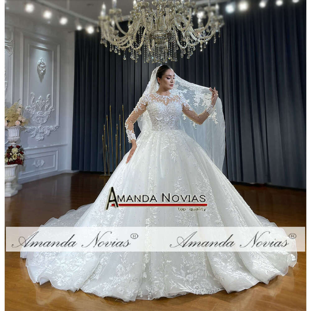 Elegant Off White Bridal Dress New Ball Gown Wedding Dresses