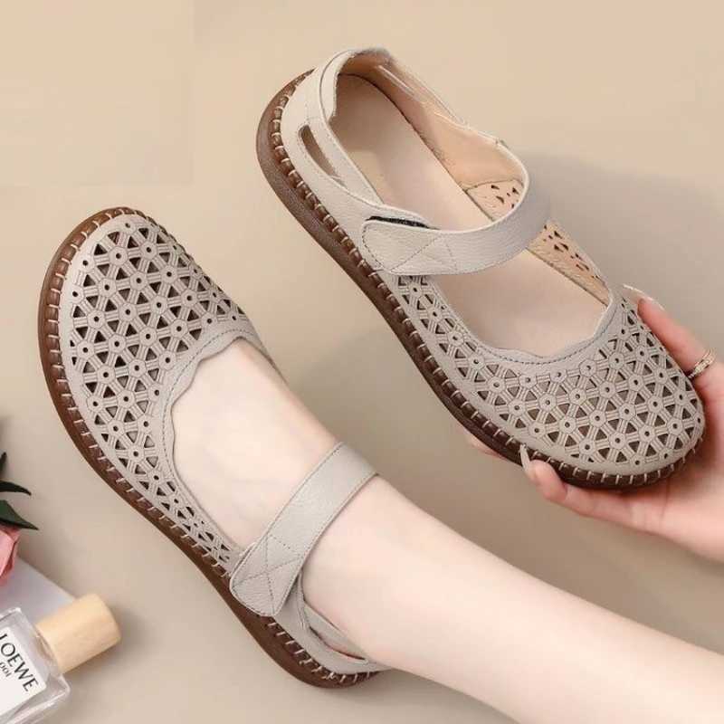 Womens Sandals Summer Platform Breathable Shoes 2024 Casual Mom Shoes Soft soled Fashion Platform Sandals Y241011