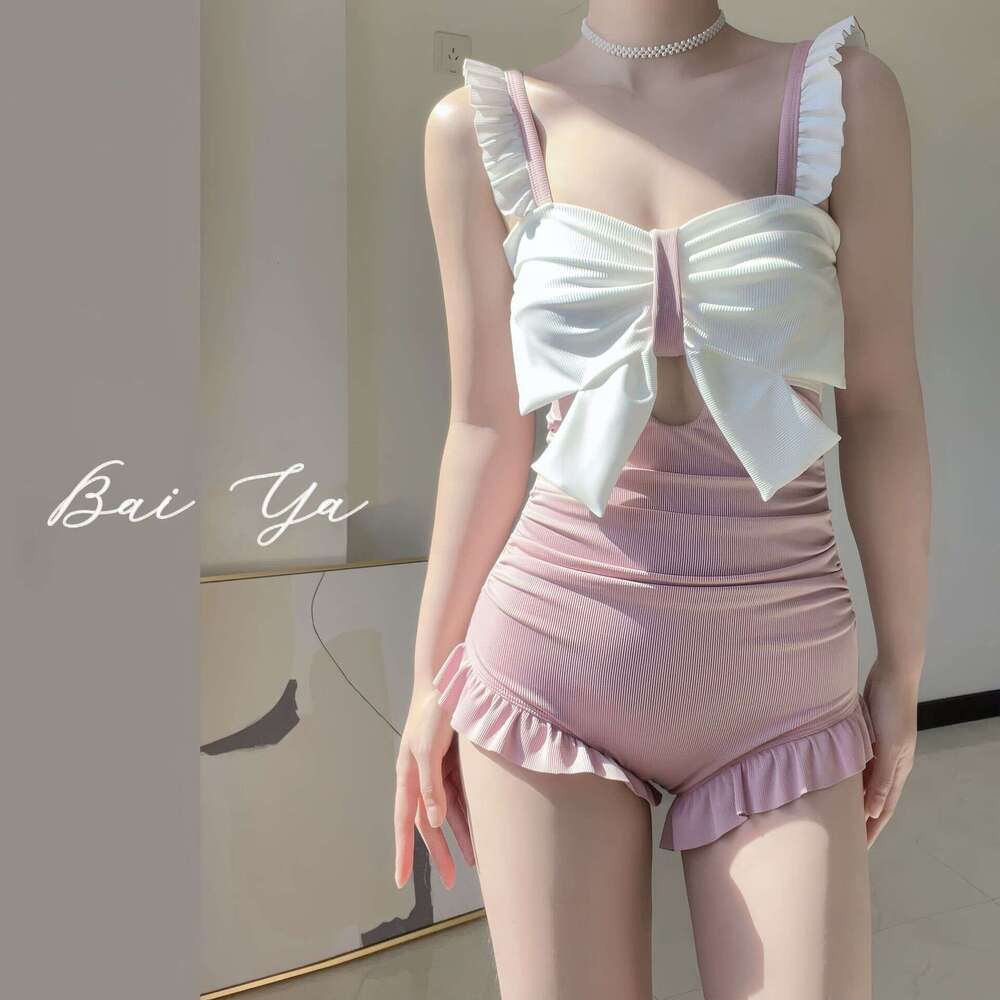 Internet Celebrity Women's One-Piece High-End Feeling New Ins Pure Desire Wind Sexy Slimming And Concealing Suspender Soaking Hot Spring Swimsuit