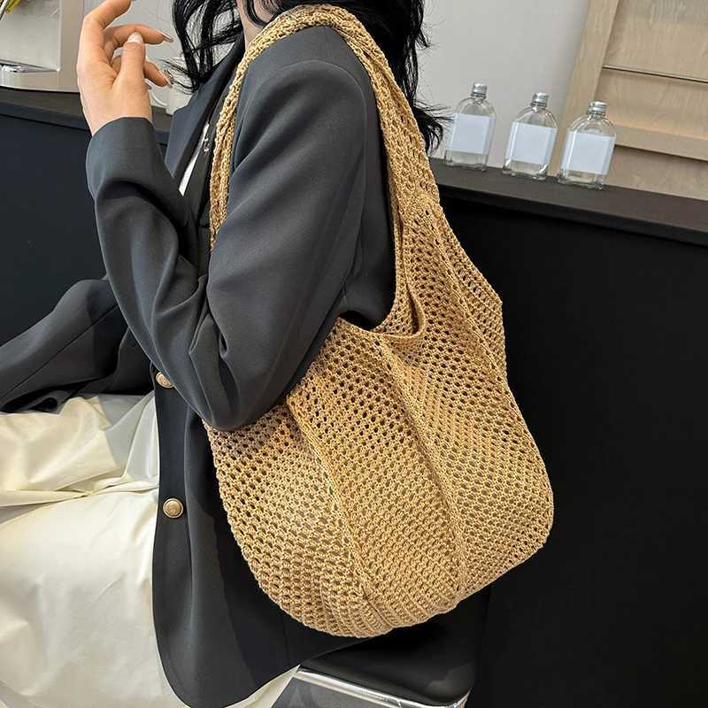 Womens crochet handbag mesh beach bag large capacity fashionable knitted shoulder bag solid color simple shopping bag Y241011