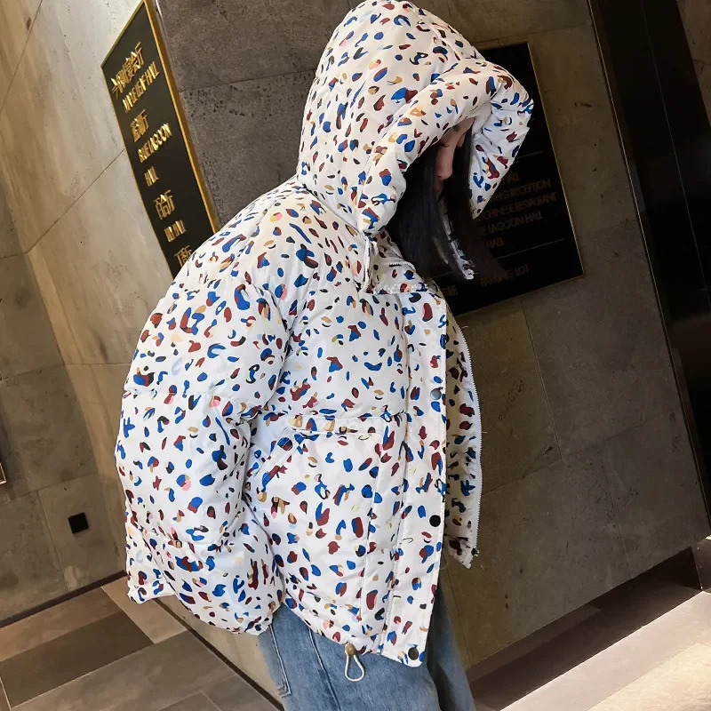 Down Cotton Coat Womens 2024 Winter Jacket Short Loose Padded Coats Printing Hooded Allmatch Fashion Korean Bread Jackets 240930