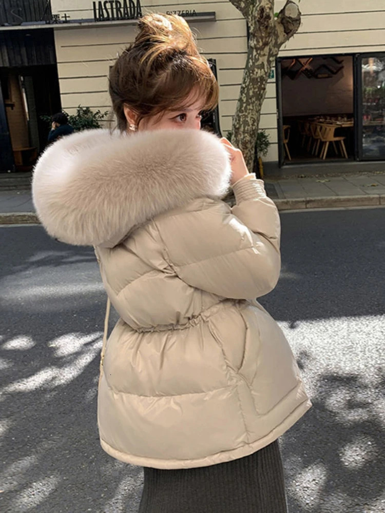 Winter Jacket Womens Down Jacket with Genuine Fox Fur Collar Fashionable Korean White Duck Down Jacket Warm Solid Coat 241011
