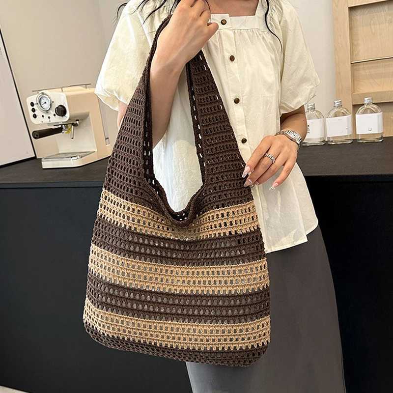 Womens Fashion Shoulder Bag Contrast Knitted Handbag Hollow Knitted Belt Womens Handbag Y241011