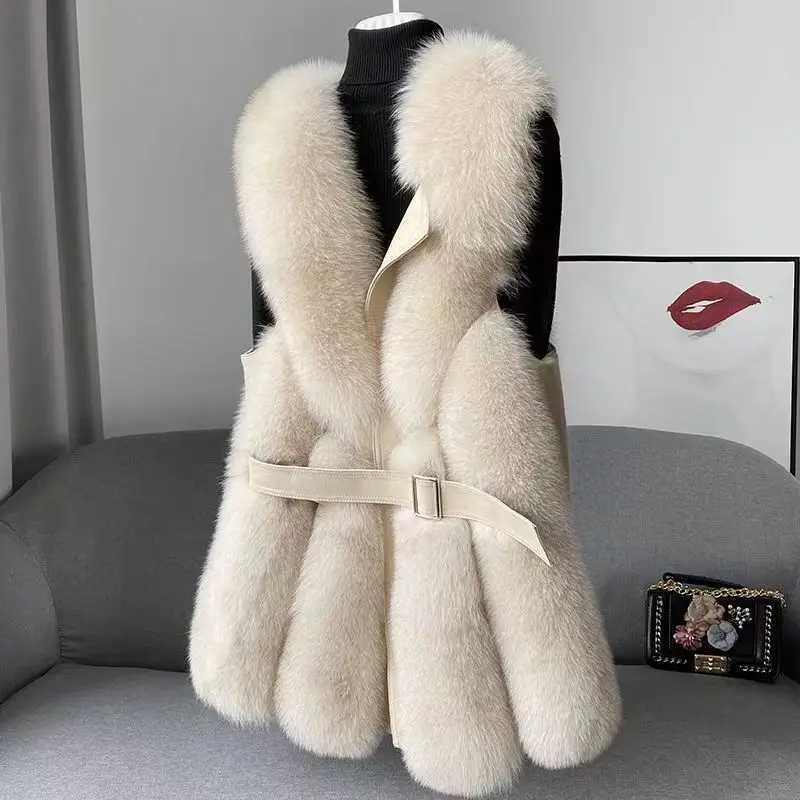 2024 new fox fur vest jacket womens faux fur waist jacket fashionable ultra-thin fur leather jacket chic sleeveless faux fox fur vest with jacket W241