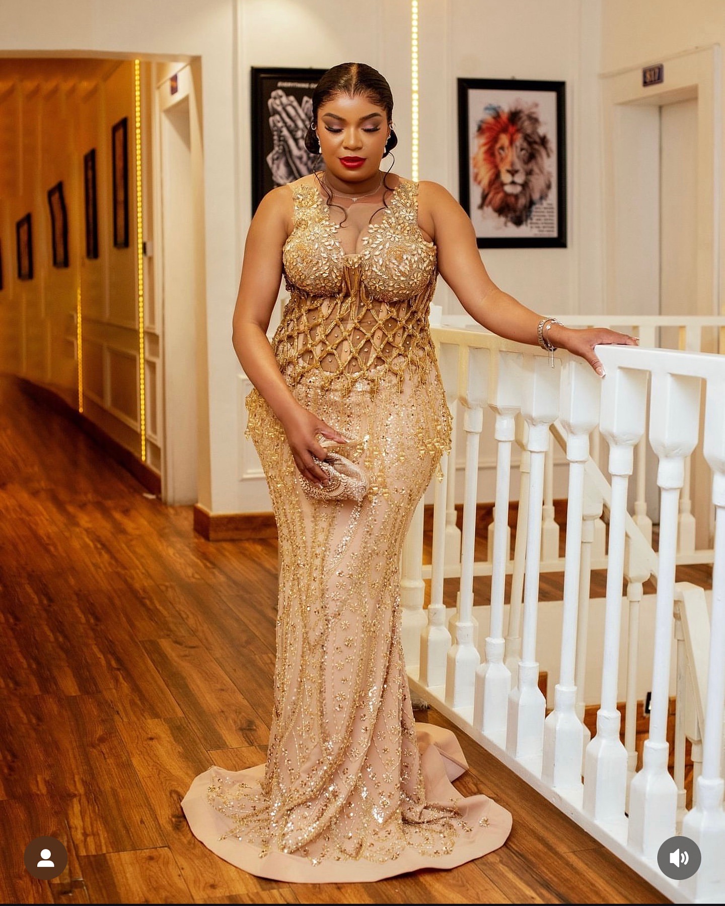 Ebi Aso Gold Illusion Prom Dresses Rhies Lace Urious Evening Formal Sheer Neck Party Second Reception Birthday Gowns Dress For Special Ocns