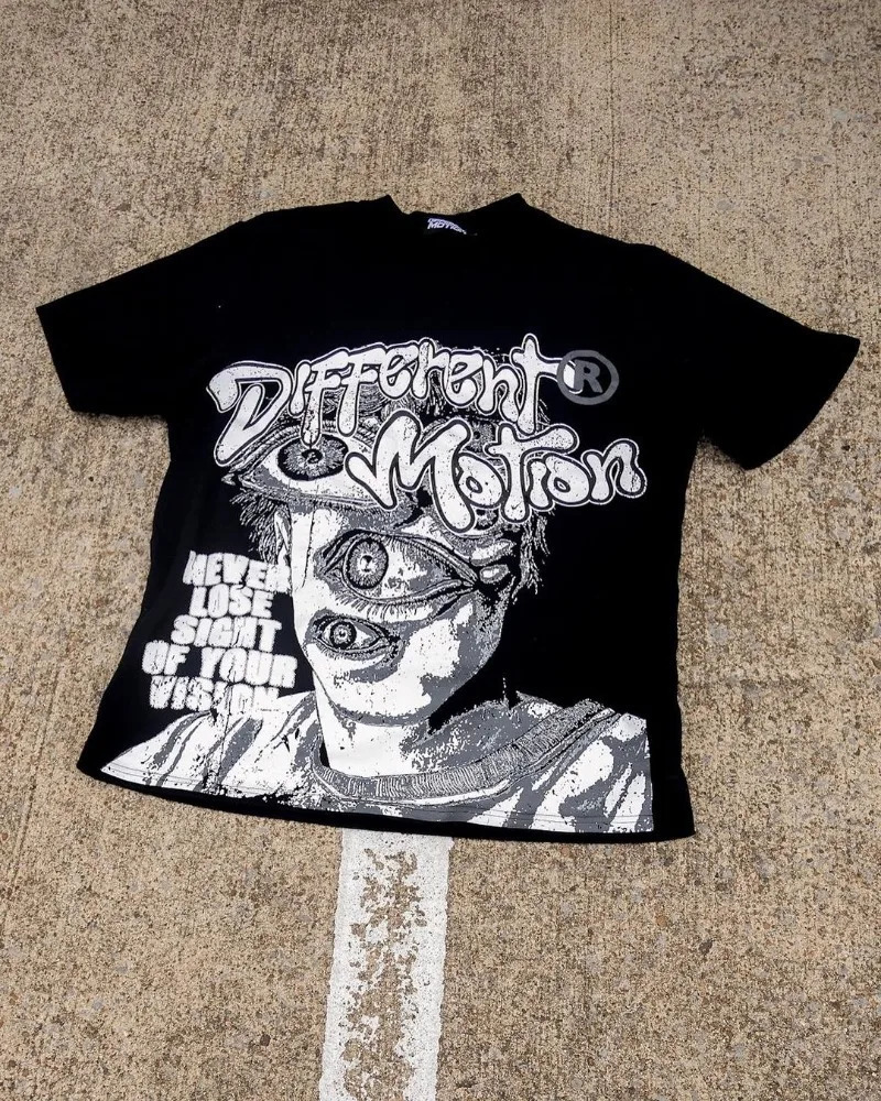 Retro printed pattern Tshirt for women with Y2k letters on the front and back short sleeved street style highend men 241011