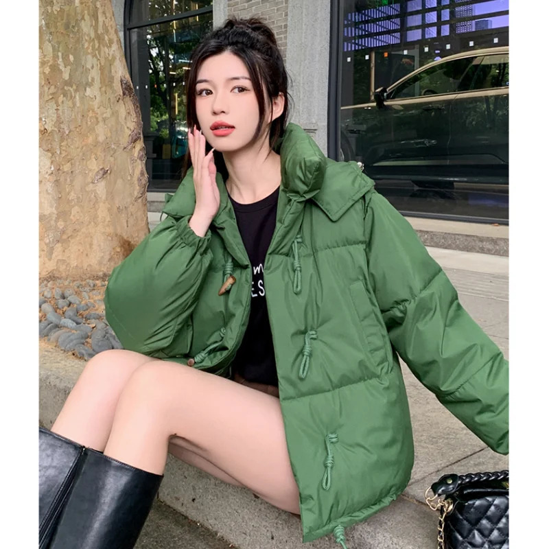 White down jacket womens coat green hooded fashion American streetwear Y2K style down jacket womens winter short jacket 241009