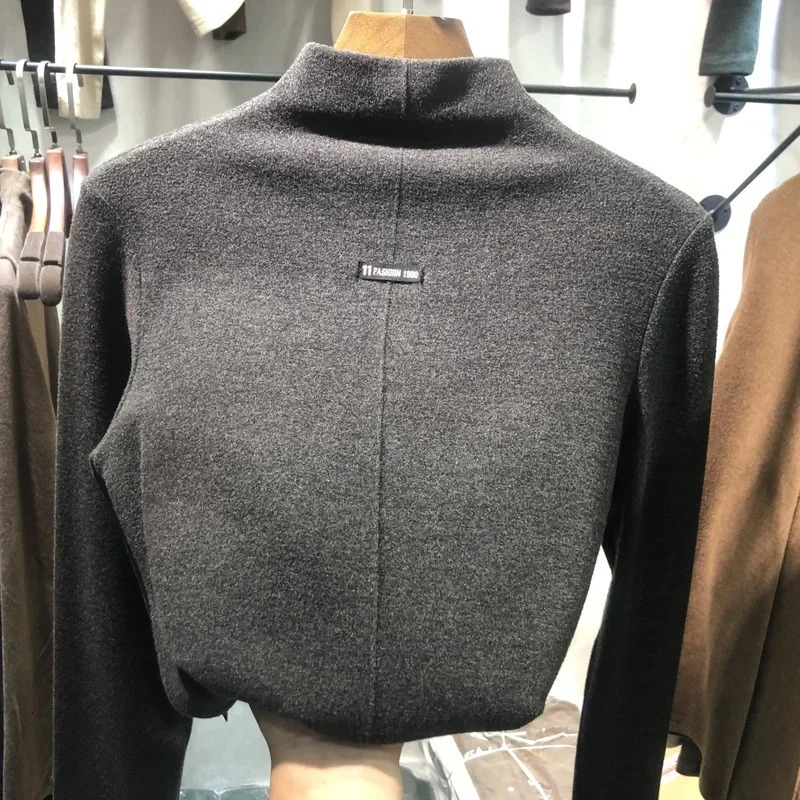 Harajuku half turtleneck Casual slim fleece Thick bottoming Tshirt autumn winter velvet Long Sleeve solid T Shirt Women y2k Top 241011