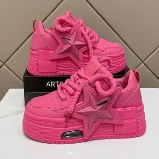 2024 Spring/Summer New Star Dopamine Bread Shoes Design Sensation Board Shoes Thick Bottom Height Increasing New Sports Shoes