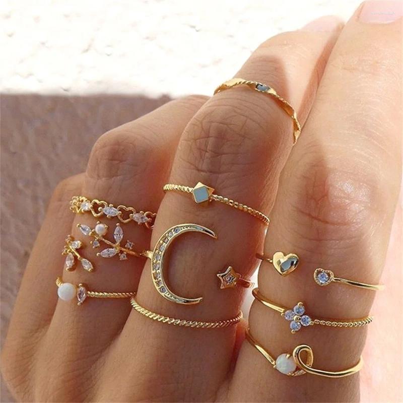 Bohemian Cluster Rings: Style 6pcs/Set Crystal Wedding Ring Set for Women Men, Unique Geometric Moon and Star Jewelry Accessories 4