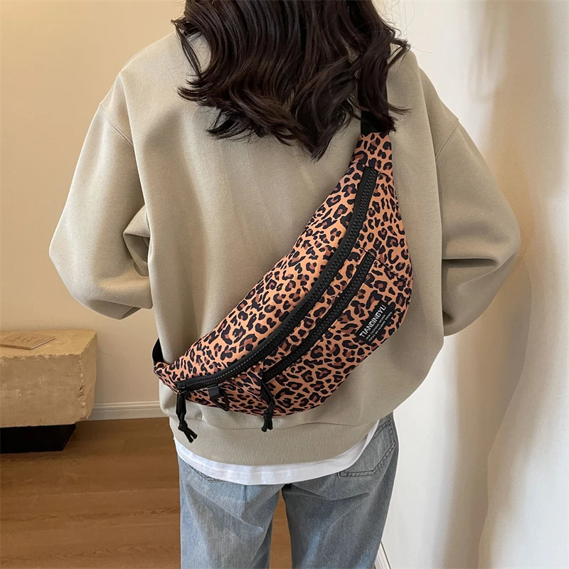 Big waist bag womens canvas Fanny bag casual leopard print nylon cross chest bag womens travel anti-theft belt large pocket 241008