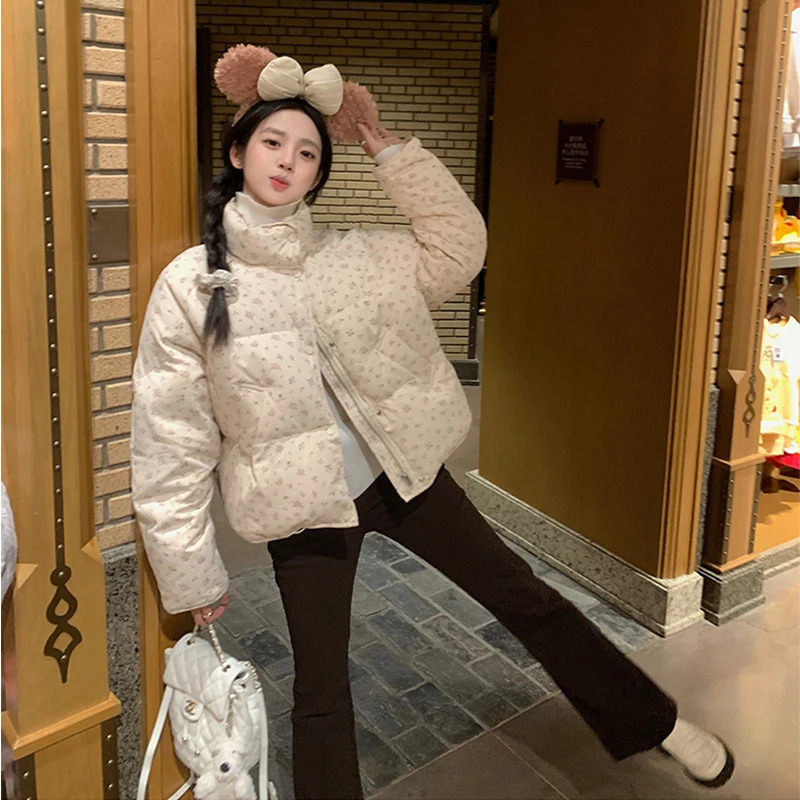 2024 Style Parkas Small Flowers Lapel Female Short Coat Down Cotton Jacket Loose Bread Clothing Womens Y2k 240930