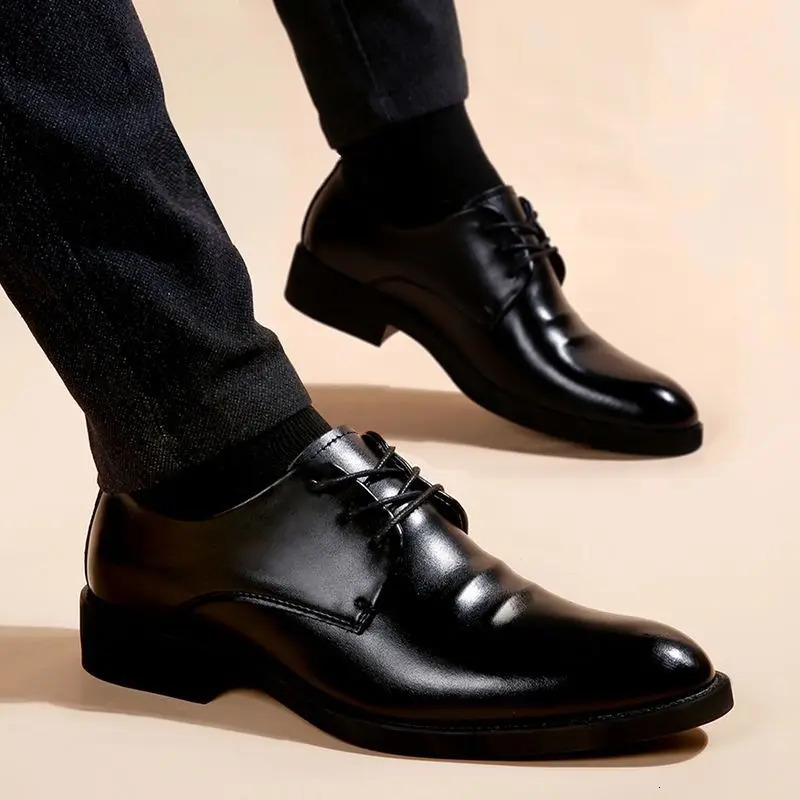 Black casual business mens social shoes Pointed Toe clothing official Liquidity Office style 39 dress shoes men 241007